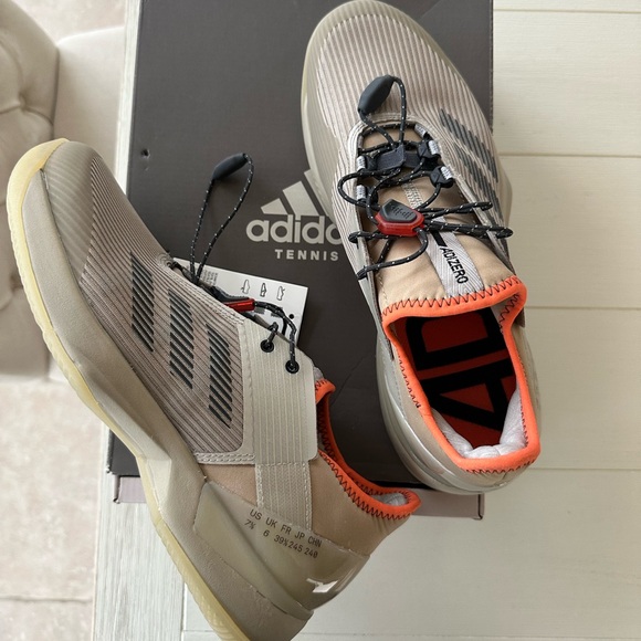BRAND NEW ADIDAS TENNIS SNEAKER Adizero Ubersonic 3 Citified 'Light Brown - Picture 9 of 9